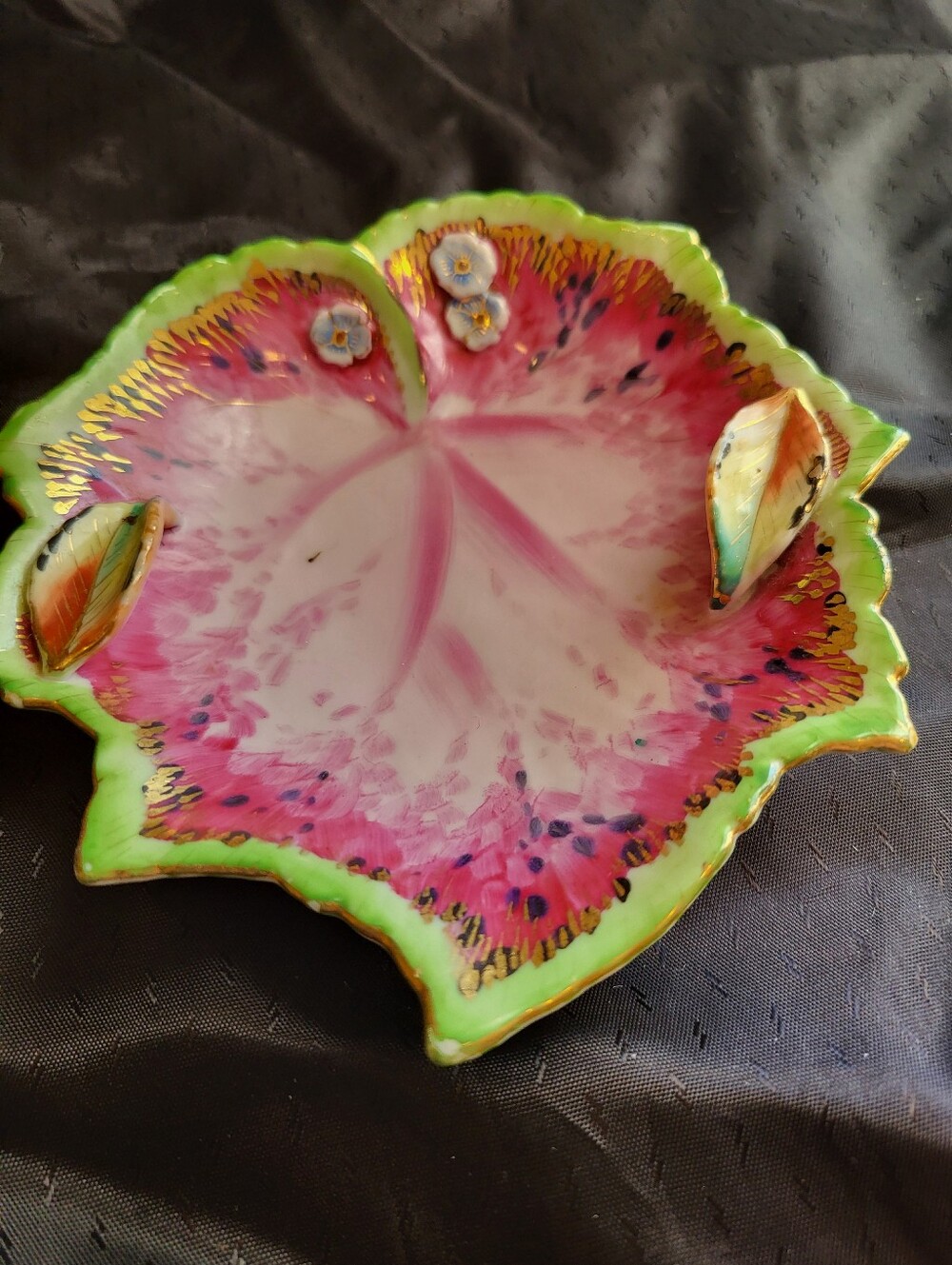 Occupied Japan 5.5 Inch Pink and Green Ceramic Leaf Dish - Hand-Painted Home Art